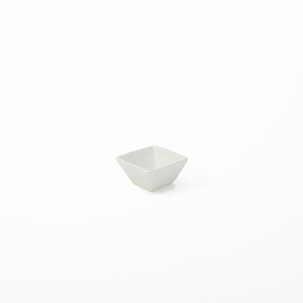 American Metalcraft White Porcelain Square Sauce Cup, 2 Ounce Capacity