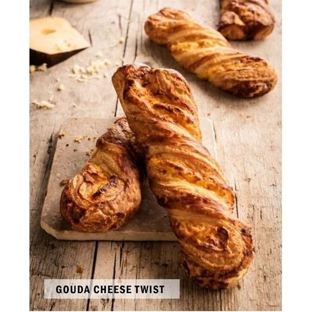 Vandemoortele Gouda Cheese Filled Twist, 50 Count
