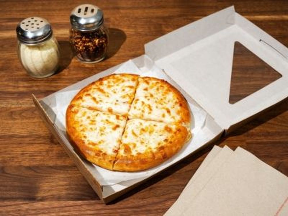 Villa Prima 7 Inch Par-baked Four Cheese Pizza, 24 Count