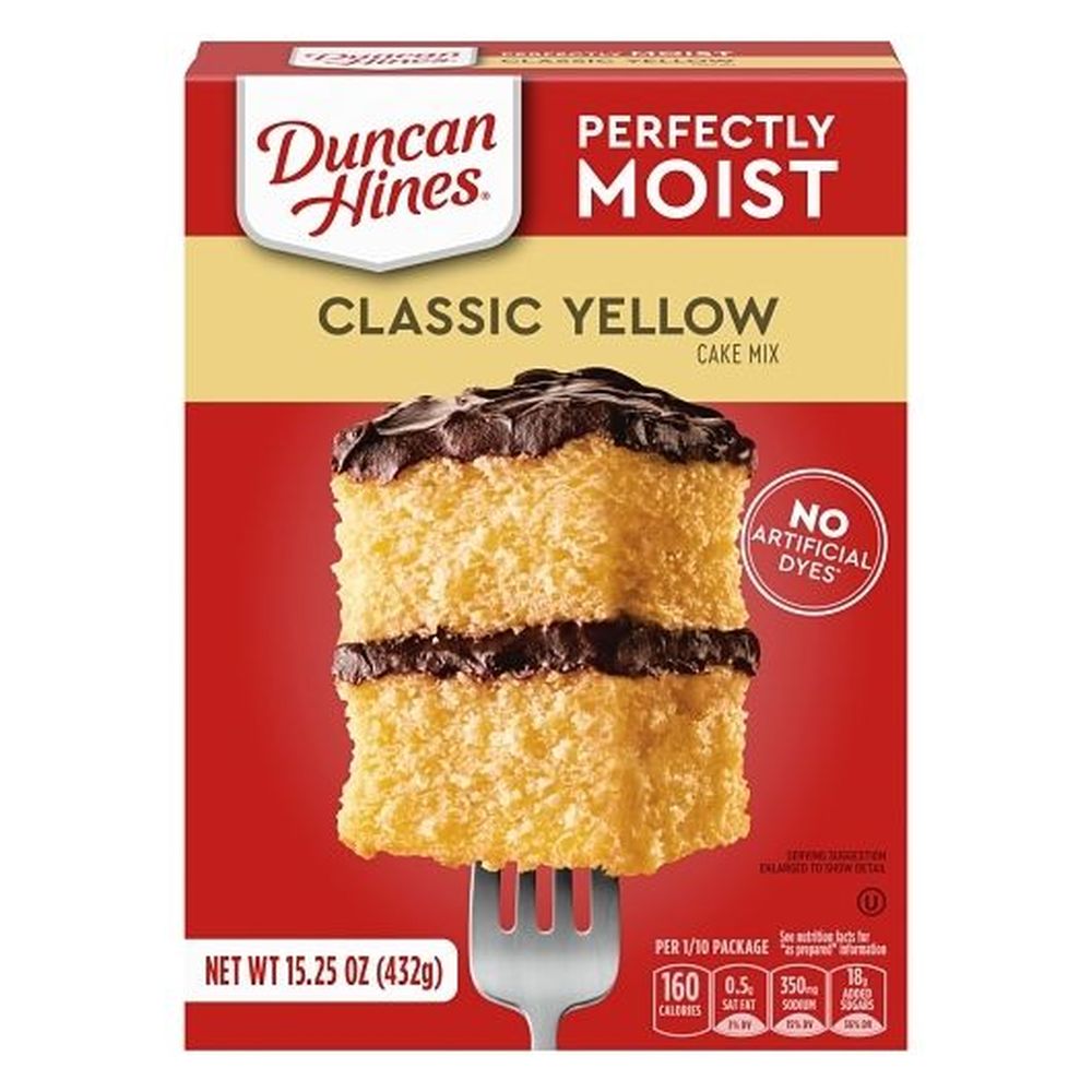 Duncan Hines Classic Yellow Cake Mix, 15.25 Ounce -- 12 Per Case