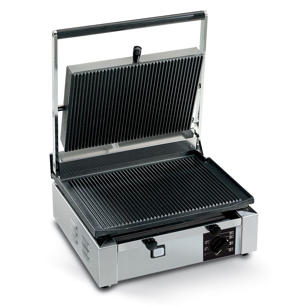 Eurodib Flat Top And Bottom 220v Commercial Electric Panini Grill, 17 X 15 X 11 Inch