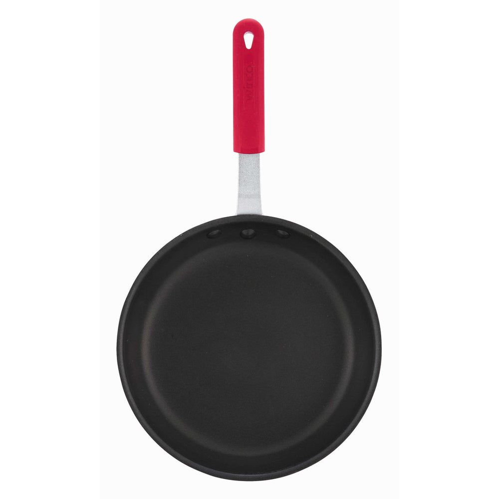 Winco Majestic Quantum2 Non Stick Coating Aluminum Fry Pan With Silicone Sleeve, 14.5 X 2.63 Inch -- 6 Per Case