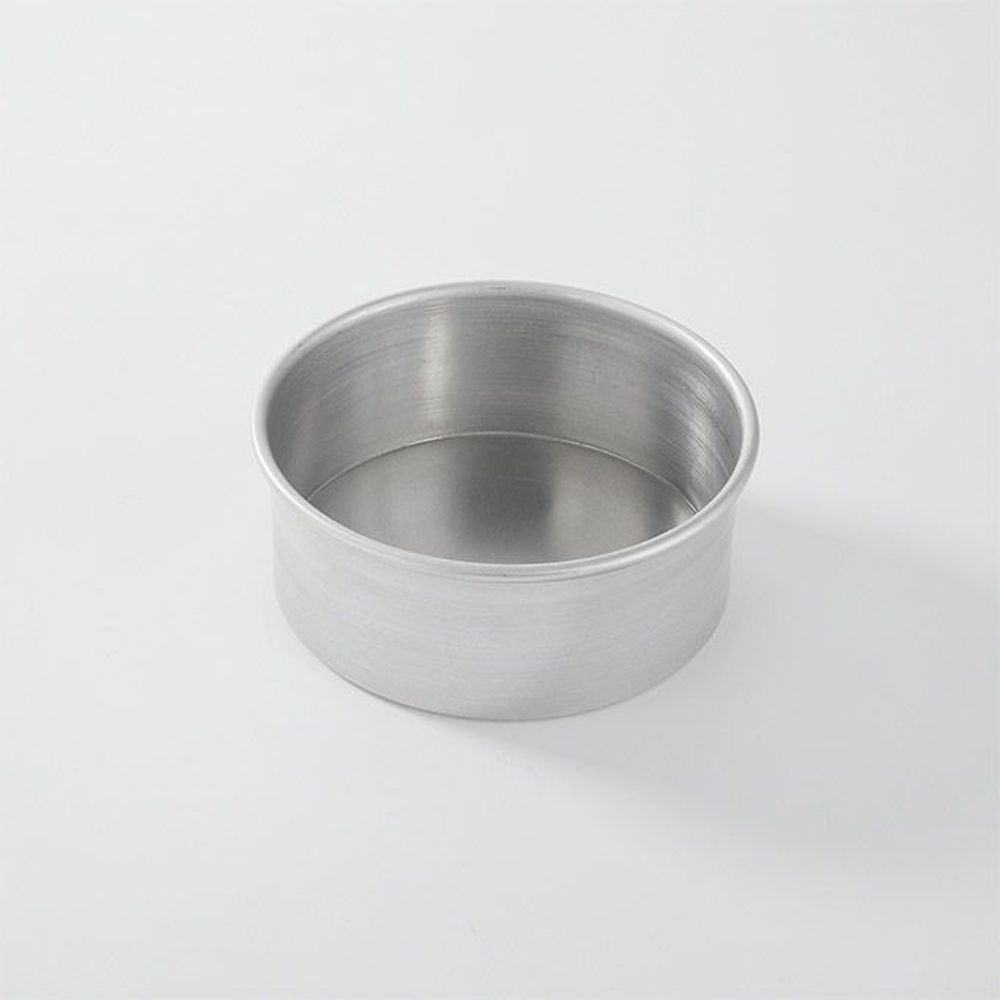 American Metalcraft Ez Release Silver Heavy-weight 14 Gauge Aluminum Round Cake Pan, 7 Inch Dia. X 3 Inch Height -- 12 Per Case