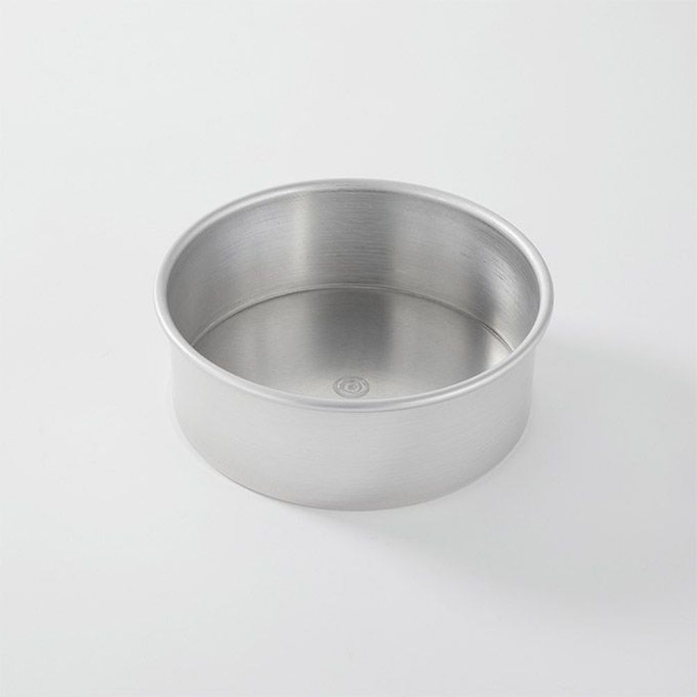 American Metalcraft Ez Release Silver Heavy-weight 14 Gauge Aluminum Round Cake Pan, 8 Inch Dia. X 3 Inch Height -- 6 Per Case