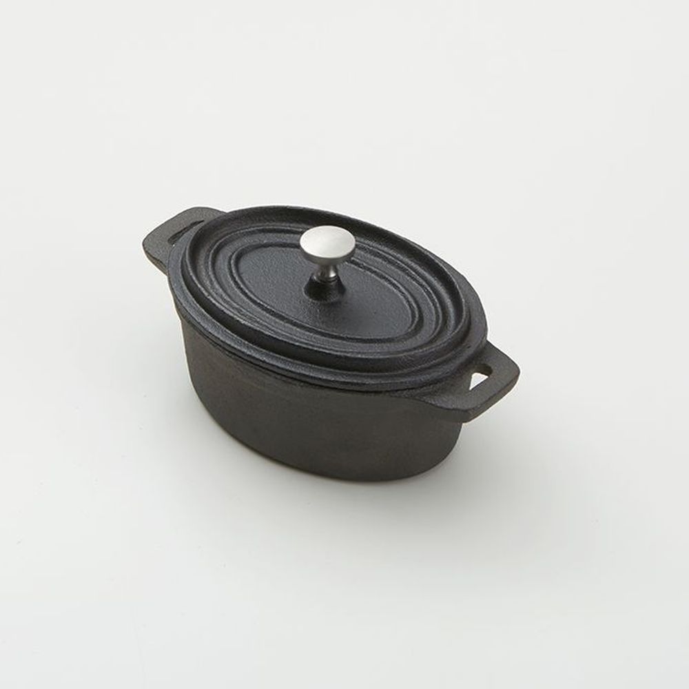 American Metalcraft Black Cast Iron Oval Pot With Lid, 10-1/4 Ounce Capacity -- 12 Per Case