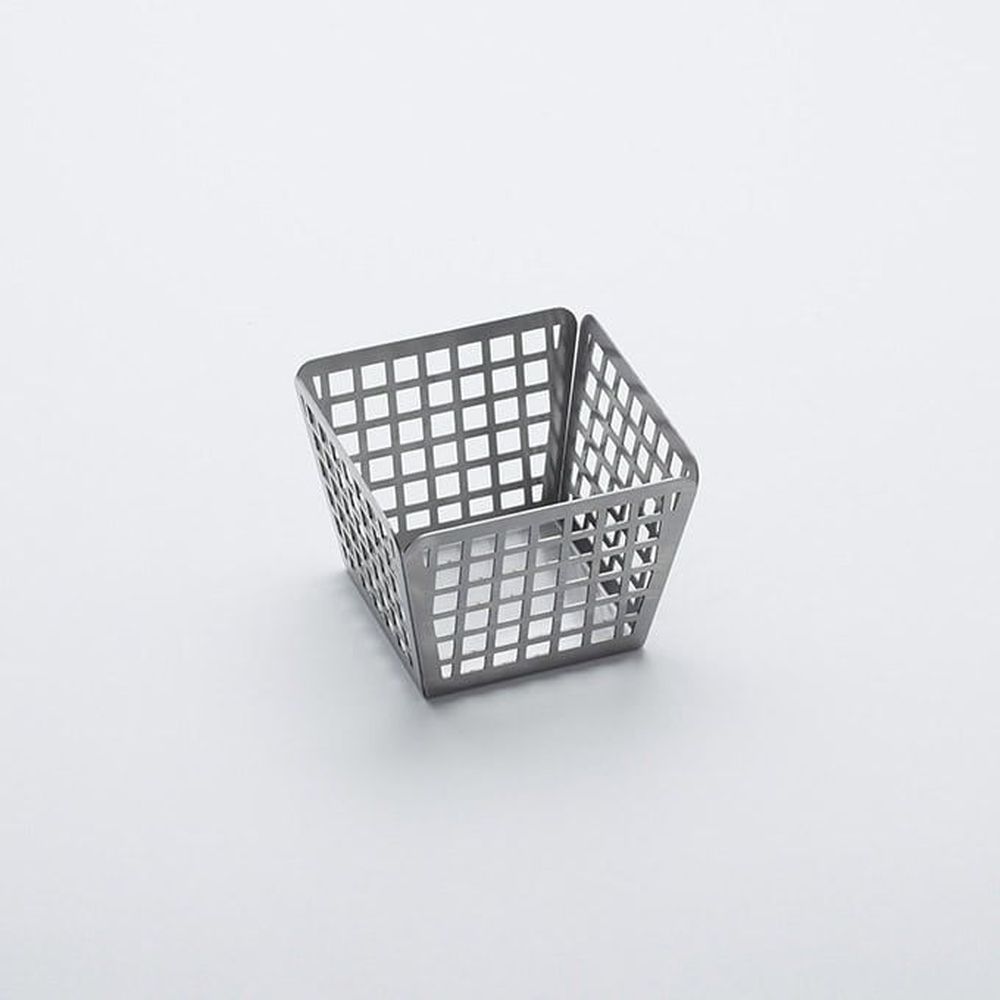 American Metalcraft Silver Stainless Steel Square Laser Cut Fry Basket, 4 Inch Square X 3 Inch Height -- 48 Per Case