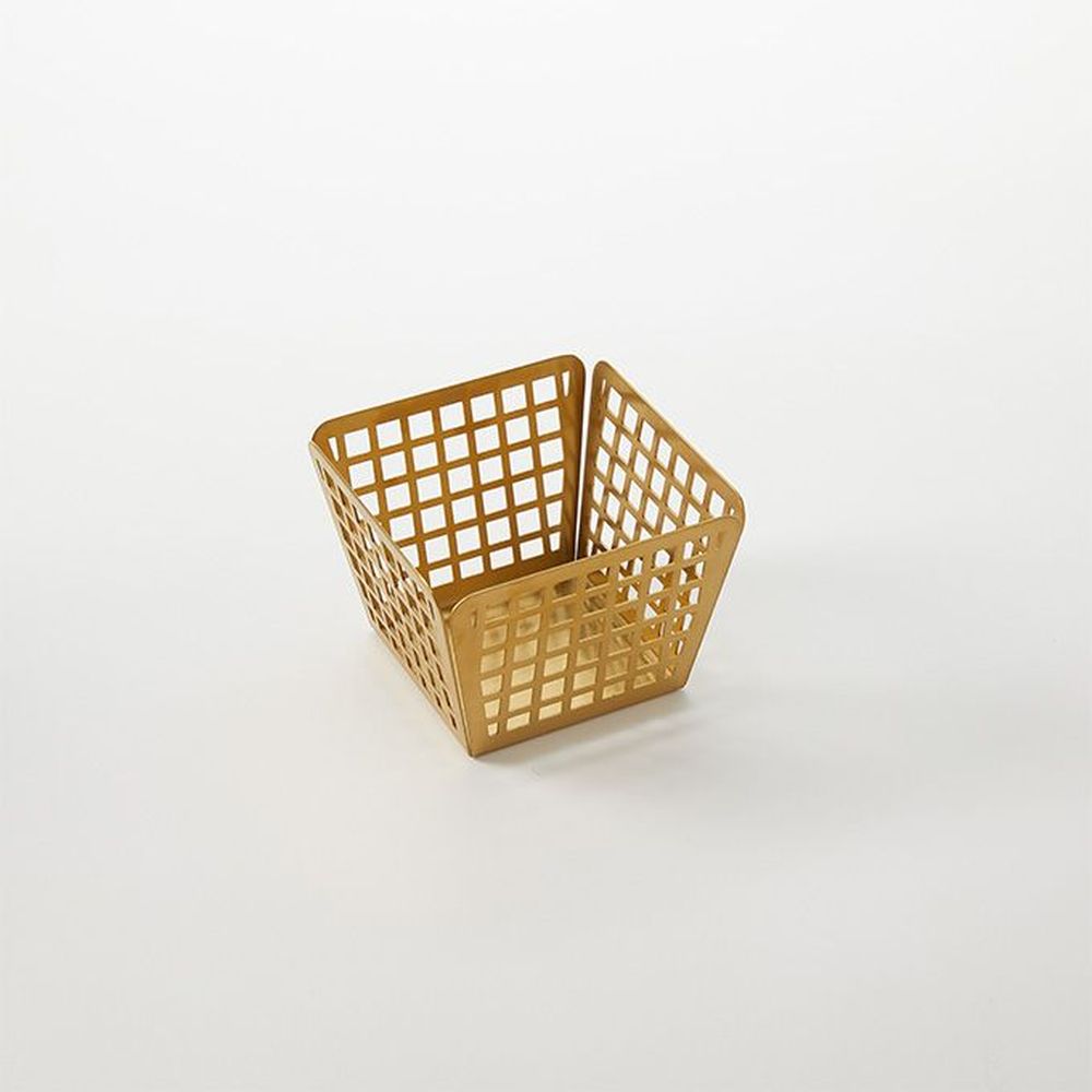 American Metalcraft Gold Stainless Steel Square Laser Cut Fry Basket, 4 Inch Square X 3 Inch Height -- 48 Per Case