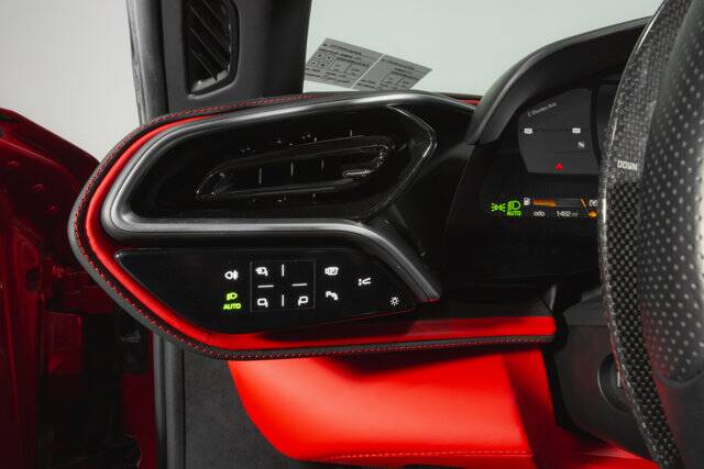 2022 296 GTB picture #14