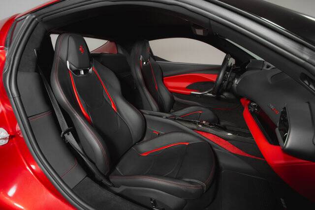 2022 296 GTB picture #16