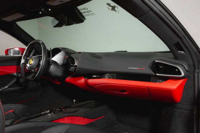 2022 296 GTB picture #17