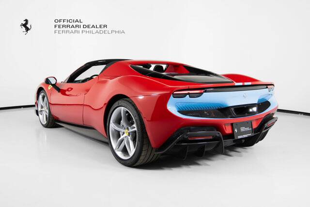 2023 296 GTS picture #6