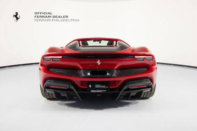 2023 296 GTS picture #7