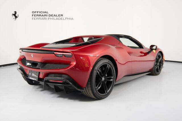 2023 296 GTS picture #8