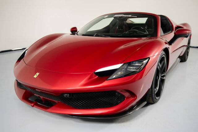 2023 296 GTS picture #11