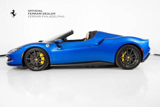 2023 296 GTS picture #5