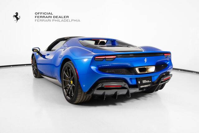 2023 296 GTS picture #6