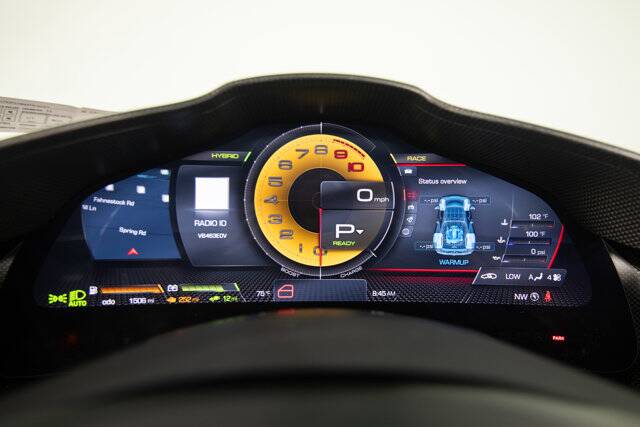 2023 296 GTS picture #14