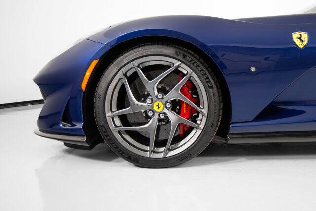 2022 812 GTS picture #10