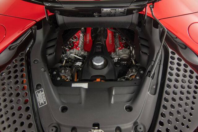 2025 SF90 Spider picture #19