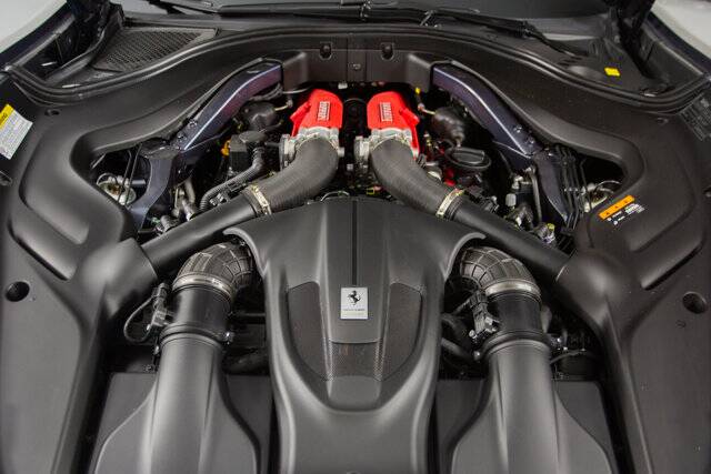 2024 Roma Spider picture #19