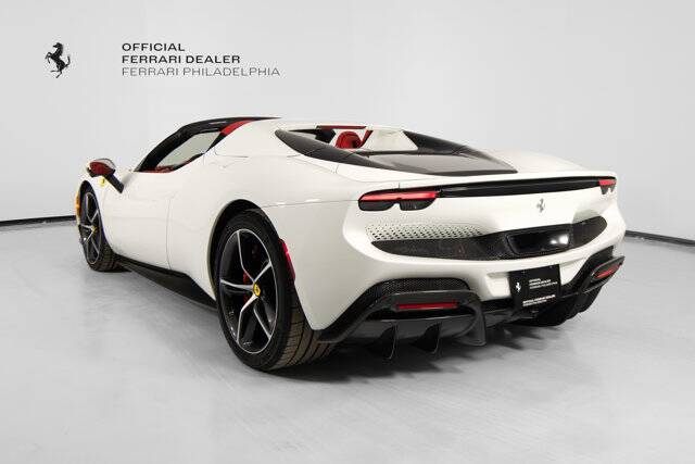 2025 296 GTS picture #6