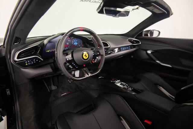 2025 296 GTS picture #14