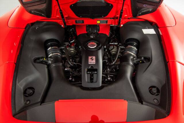 2022 F8 Spider picture #20