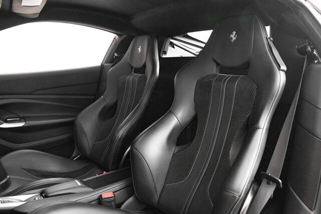 2020 F8 Tributo picture #12