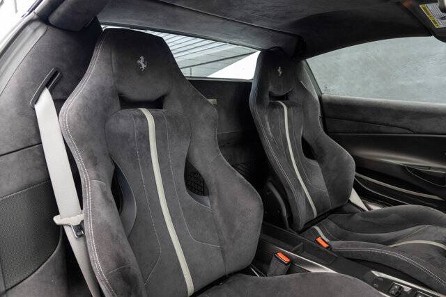 2020 488 Pista Spider picture #18