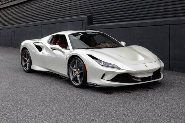 2022 F8 Spider picture #2