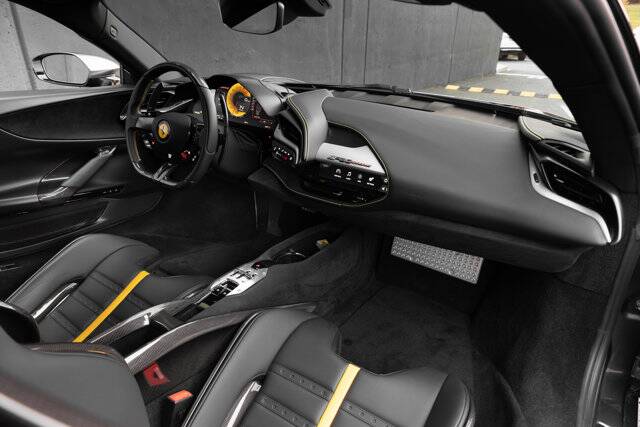 2023 SF90 Stradale picture #18
