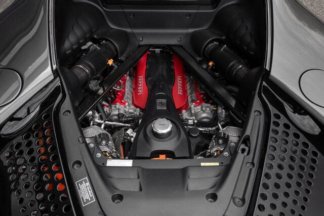 2023 SF90 Stradale picture #19