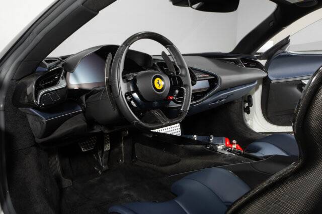 2022 SF90 Stradale picture #13