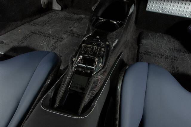 2022 SF90 Stradale picture #15