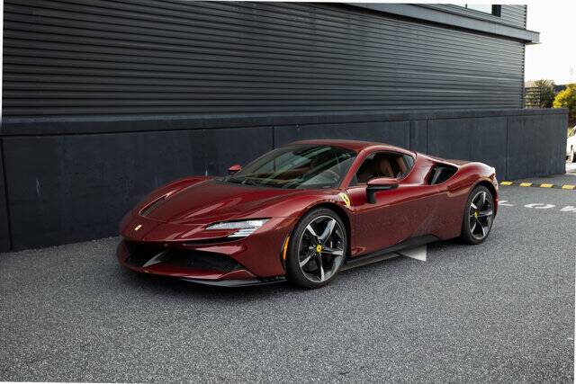 2025 SF90 Spider picture #3