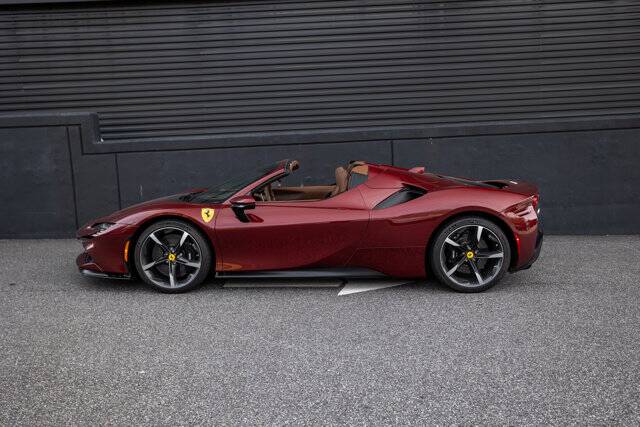 2025 SF90 Spider picture #4