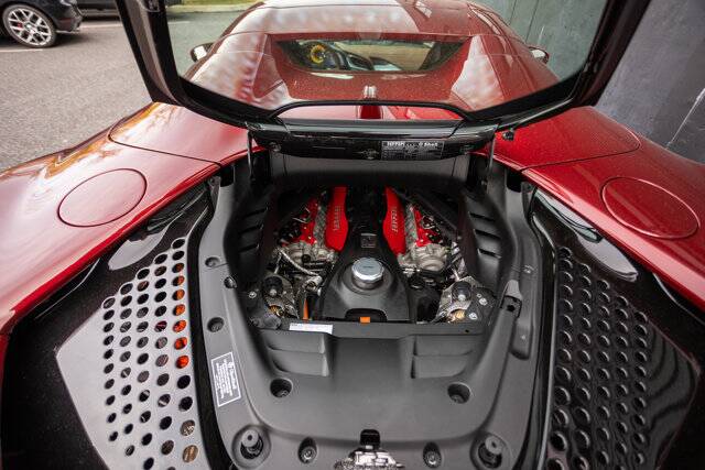 2025 SF90 Spider picture #19