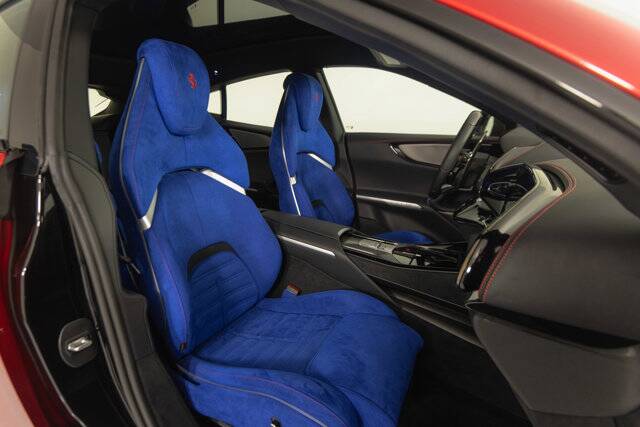 2025 Purosangue picture #15