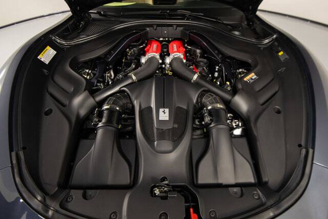 2025 Roma Spider picture #19