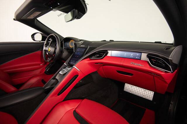 2024 Roma Spider picture #18