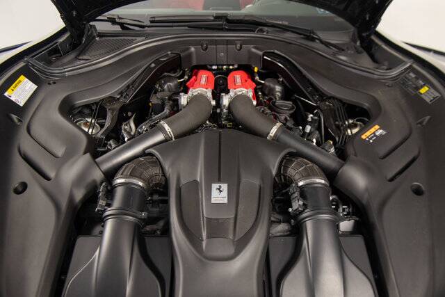 2024 Roma Spider picture #19