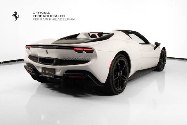 2024 296 GTS picture #7