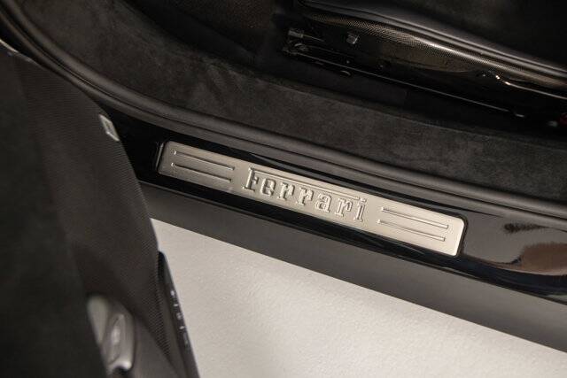 2025 296 GTB picture #12