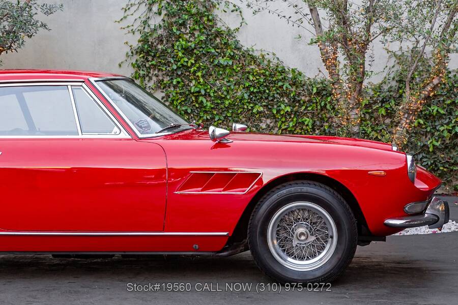 1966 330GT 2+2 Series II 5-Speed picture #11