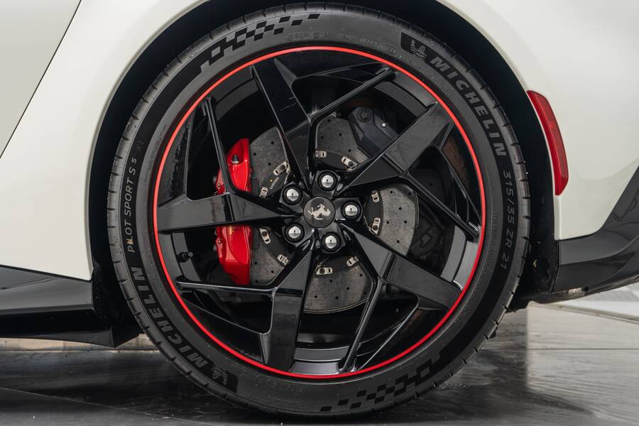 2025 12Cilindri -818HP, Low Miles, $152K In Options, Daytona Racing Seats picture #3