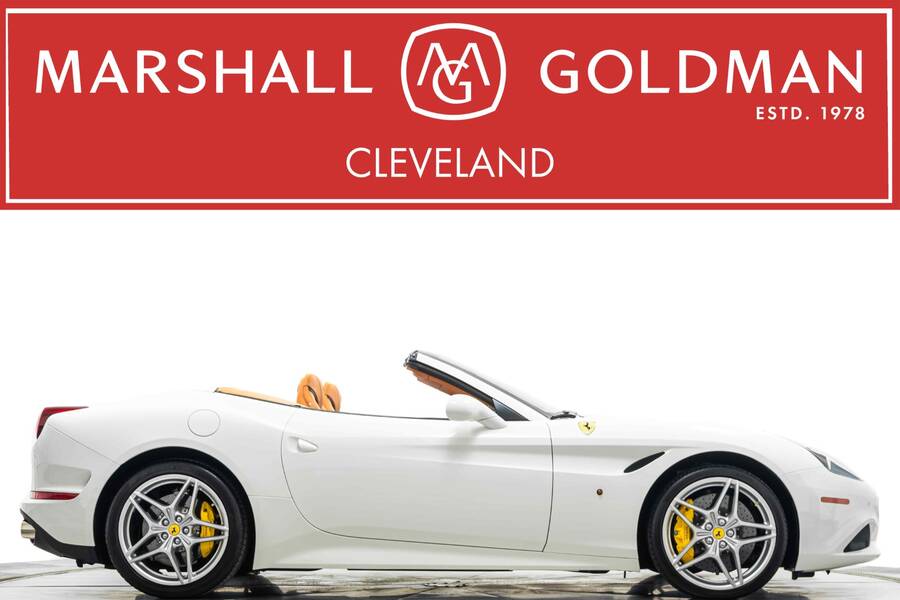 2015 California T -Very Low Miles, Daytona Seats, Sport Wheels picture #1