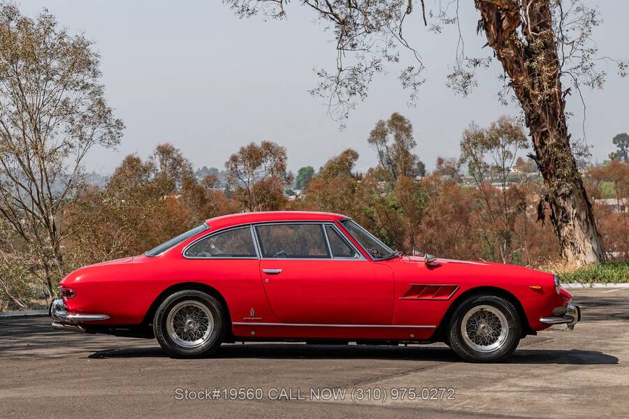 1966 330GT 2+2 Series II 5-Speed picture #5