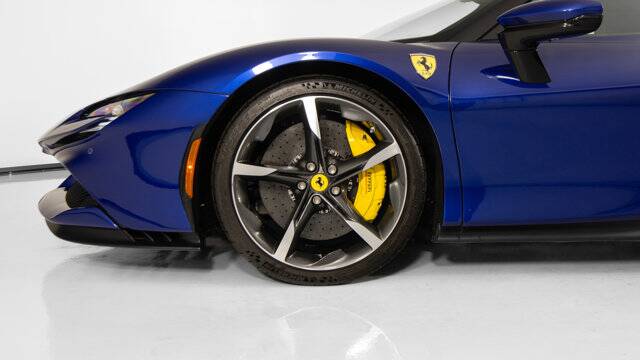 2023 SF90 Stradale picture #10