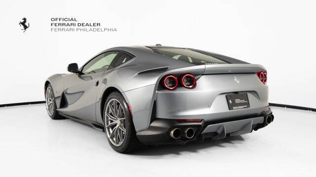 2018 812 Superfast picture #5