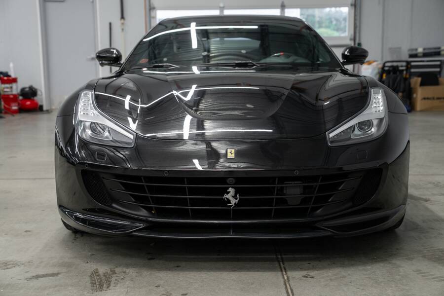 2020 GTC4Lusso -Diamond Quilted Ventilated Seats, Red Stitching, Scuderia Shields picture #3